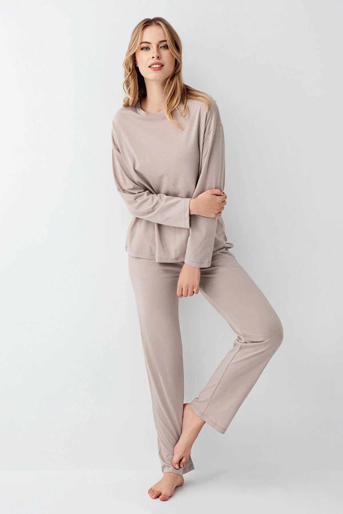 arnetta-kadin-kahverengi-pijama-takimi-arnetta-48465-1.webp