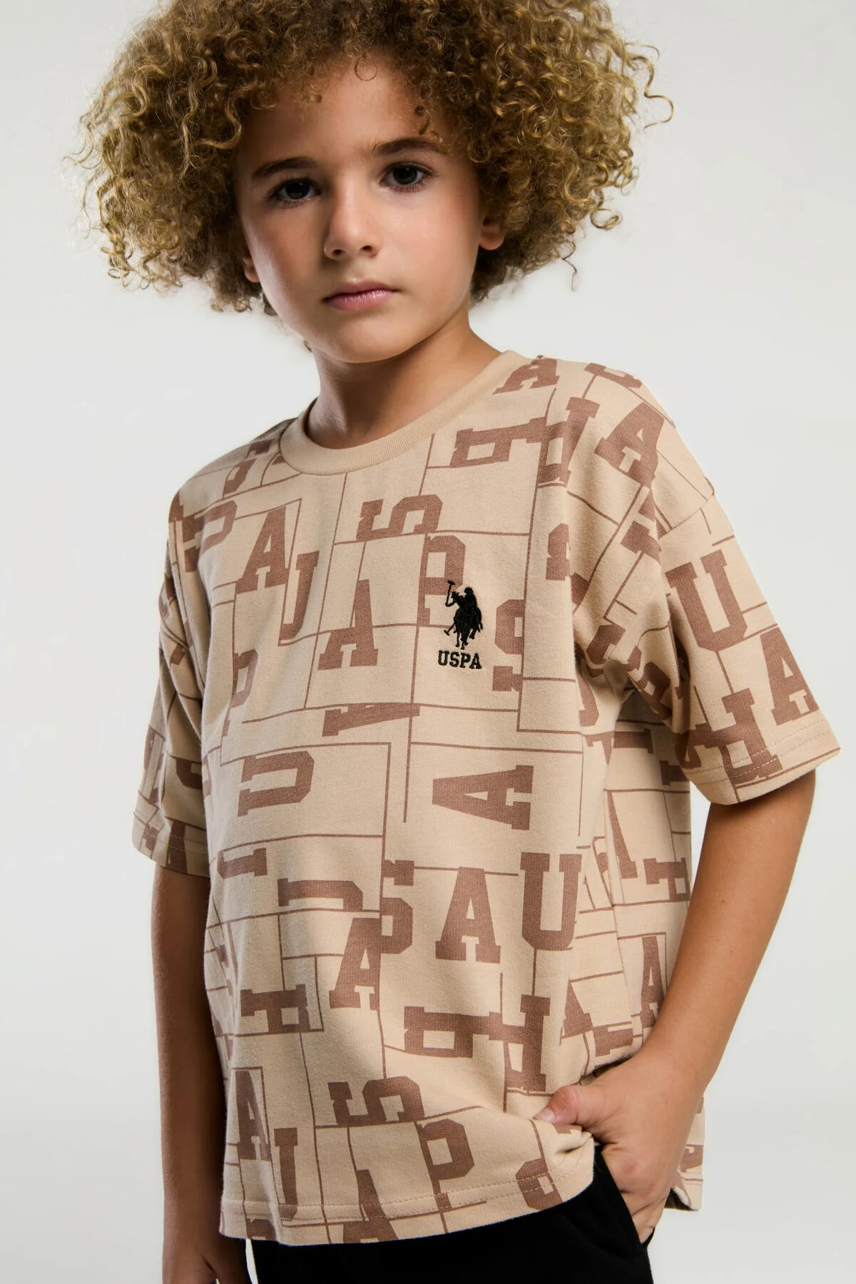 u-s-polo-assn-erkek-cocuk-krem-bermuda-takim-arnetta-47657-1.webp