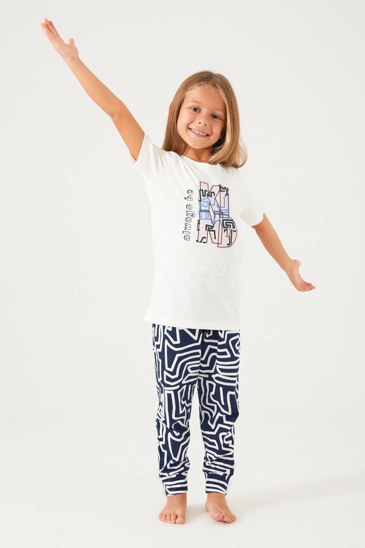 arnetta-kiz-cocuk-cok-renkli-pijama-takimi-arnetta-32807.webp